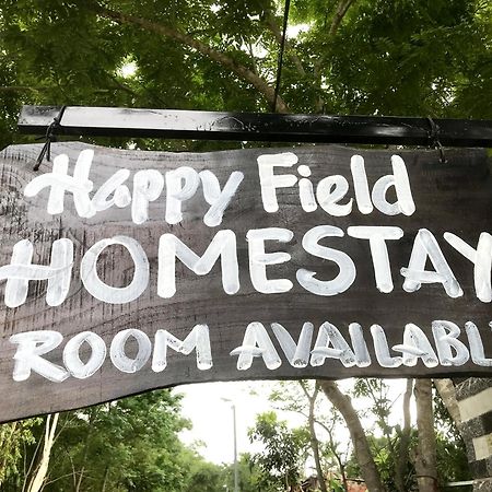 Happy Field Homestay Phong Nha Exteriör bild