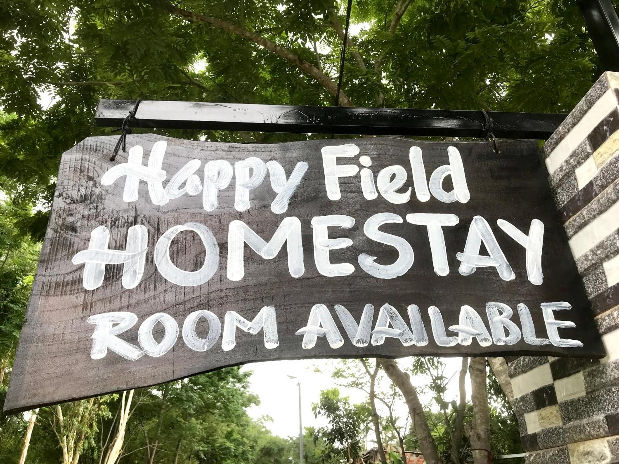 Happy Field Homestay Phong Nha Exteriör bild